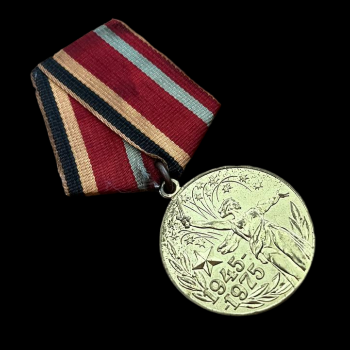 Medalla soviética del 30.º Aniversario de la Victoria en la Gran Guerra Patria de 1941-1945.