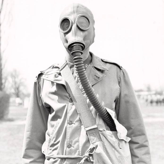 Máscara de gas soviética SzM-41M.